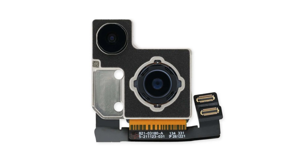 Thay camera sau iPhone 13 chính hãng GENA